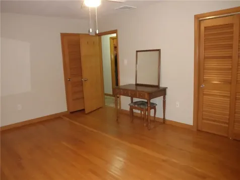 52 Walker Street Seekonk MA 02771