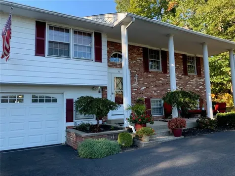 52 Walker Street Seekonk MA 02771