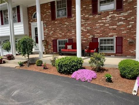 52 Walker Street Seekonk MA 02771