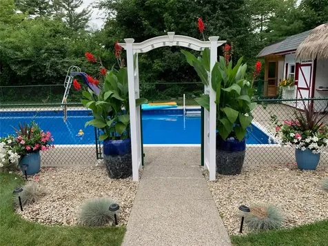 52 Walker Street Seekonk MA 02771