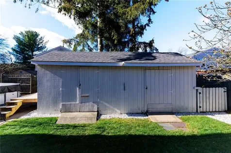 41 Dayton Avenue Warwick RI 02889