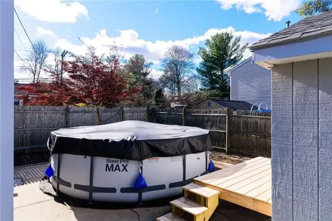 41 Dayton Avenue Warwick RI 02889