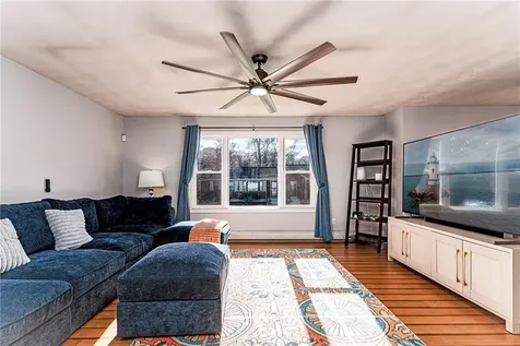 41 Dayton Avenue Warwick RI 02889