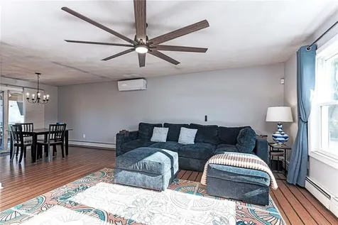 41 Dayton Avenue Warwick RI 02889