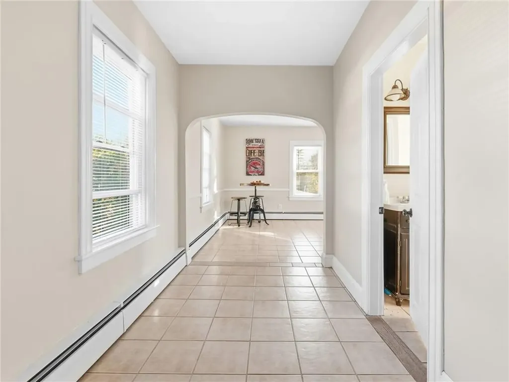 12 Earl Street West Warwick RI 02893