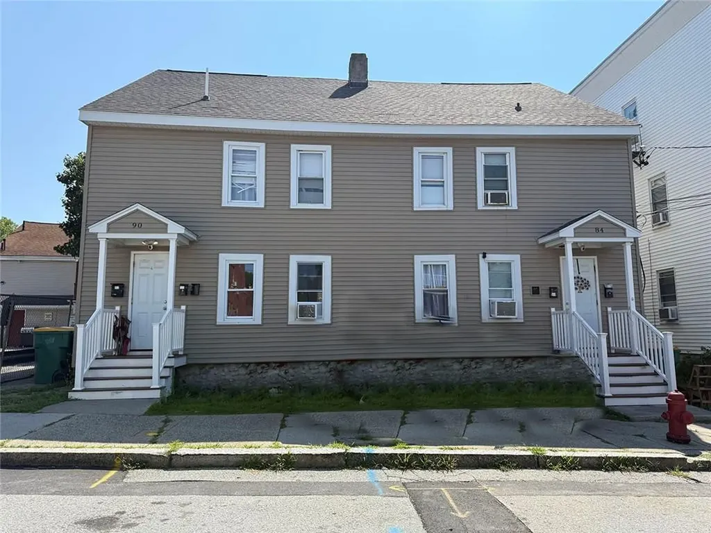 84 90 Chester Street Woonsocket RI 02895