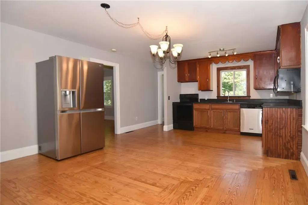 111 Sayles Hill Road North Smithfield RI 02896