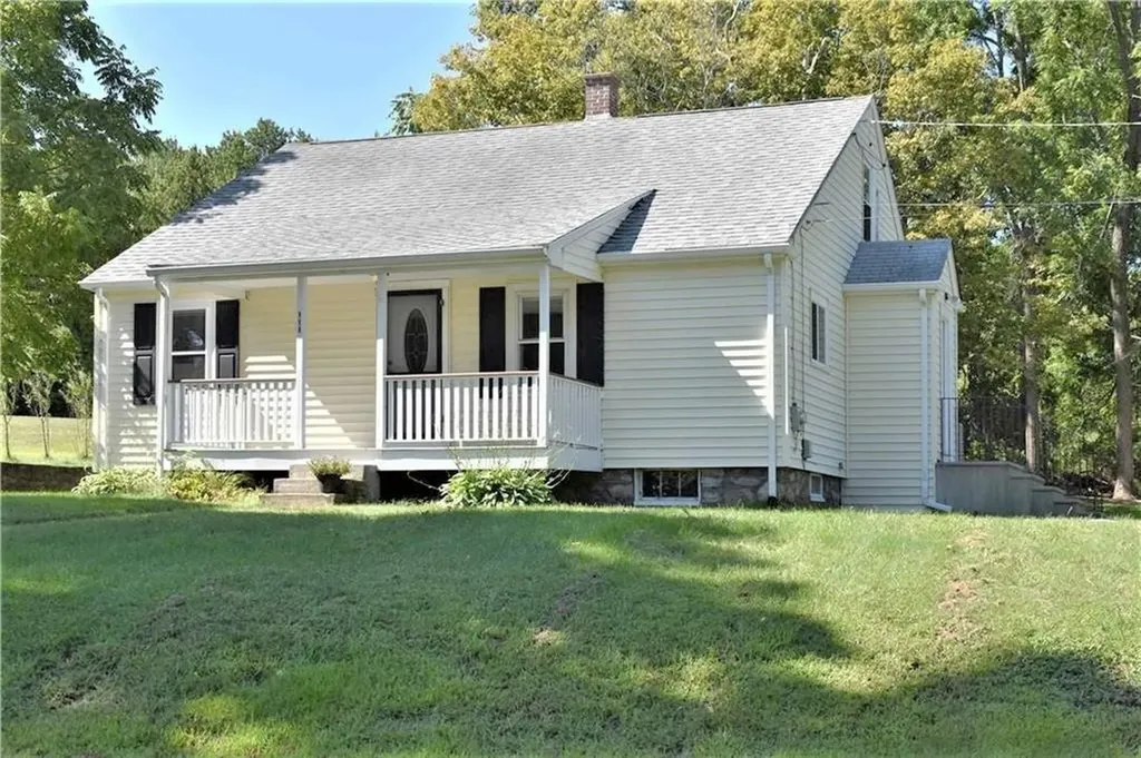 111 Sayles Hill Road North Smithfield RI 02896