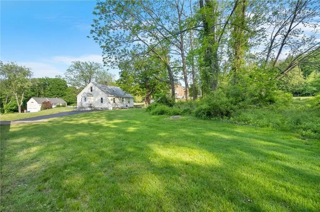 111 Sayles Hill Road North Smithfield RI 02896