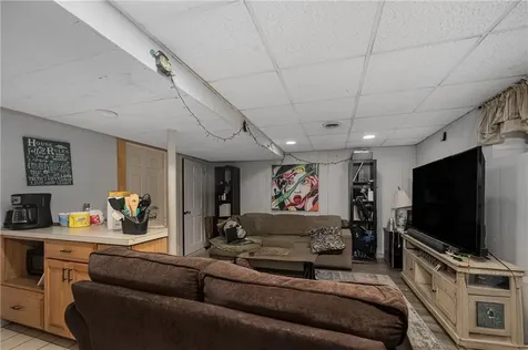 75 Larch Street Pawtucket RI 02860