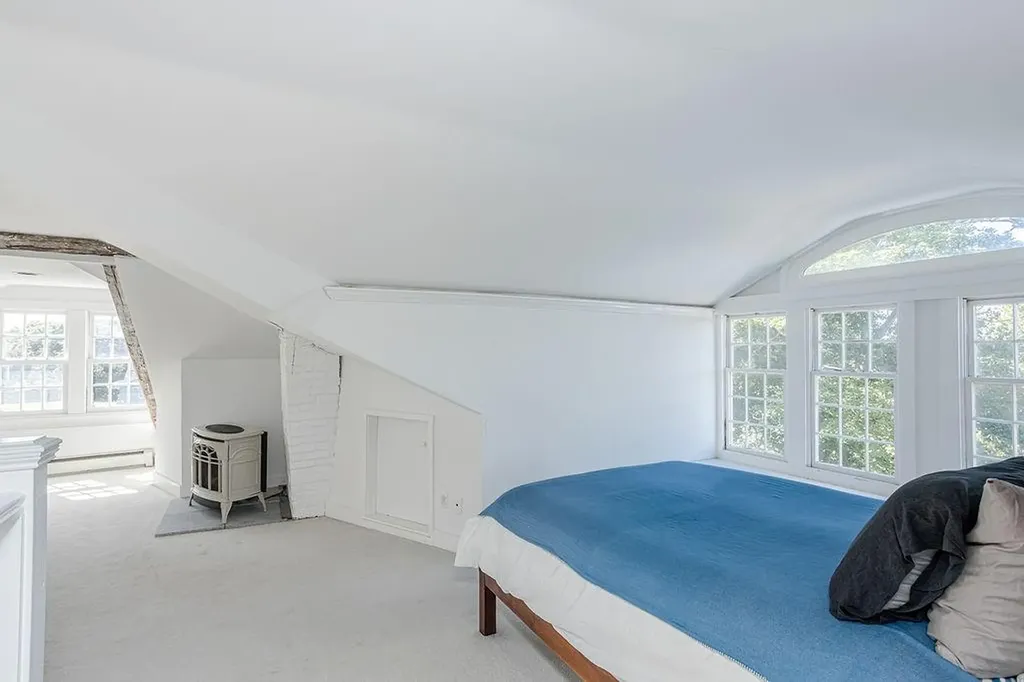 3 Vicksburg Place Newport RI 02840