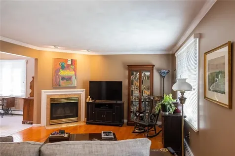 125 Main Street Lincoln RI 02802