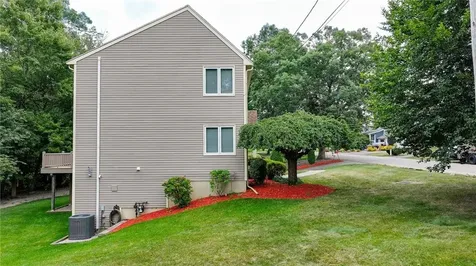 125 Main Street Lincoln RI 02802