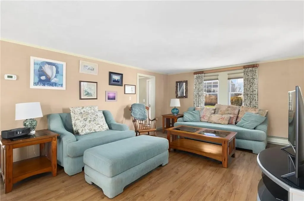 120 Chestnut Avenue Narragansett RI 02882