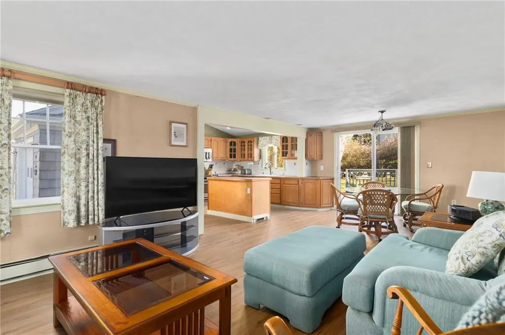 120 Chestnut Avenue Narragansett RI 02882