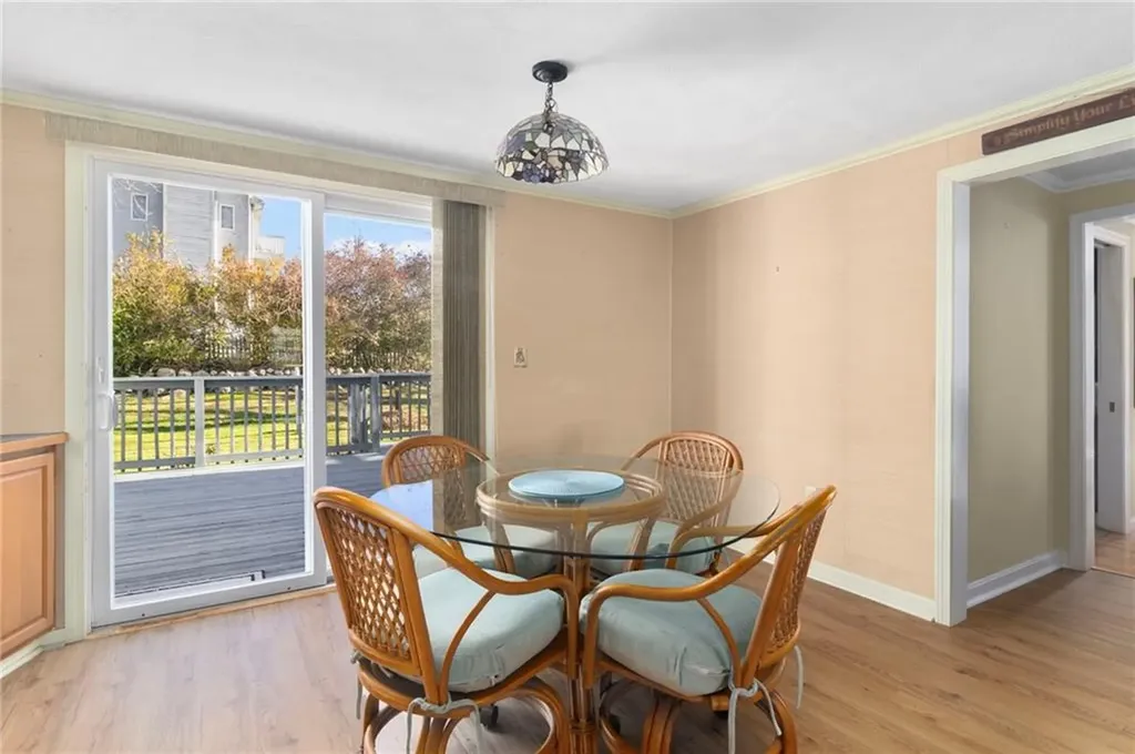 120 Chestnut Avenue Narragansett RI 02882