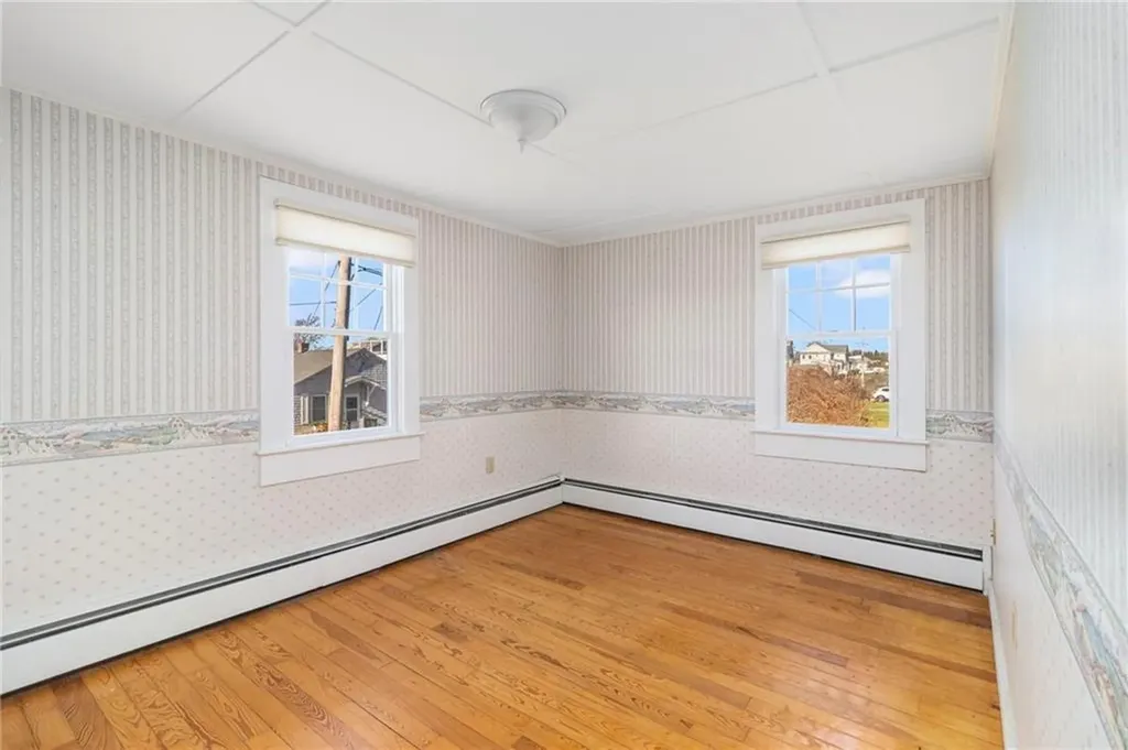 120 Chestnut Avenue Narragansett RI 02882