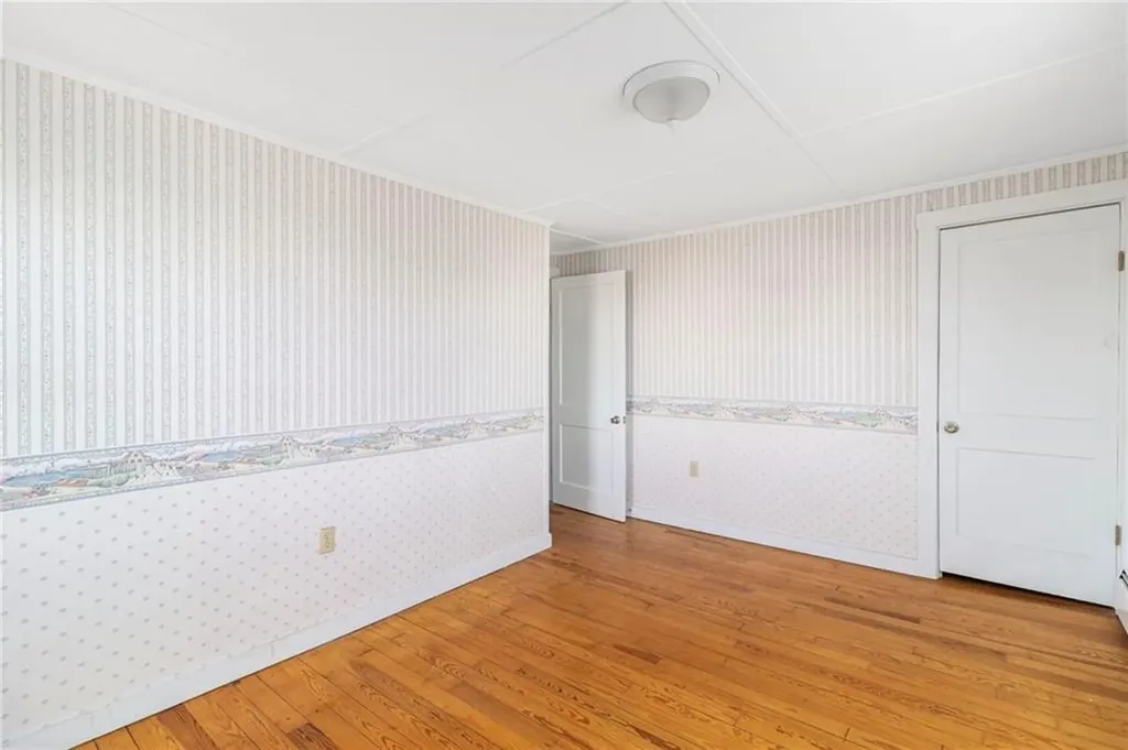 120 Chestnut Avenue Narragansett RI 02882