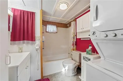 38 Oak Terrace Burrillville RI 02839