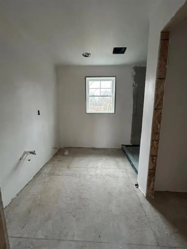 20 Doreen Court Cranston RI 02921