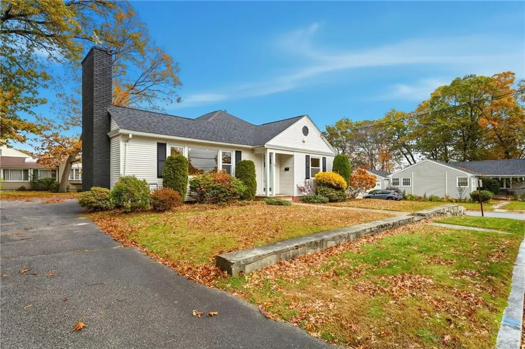 259 High Service Avenue North Providence RI 02904