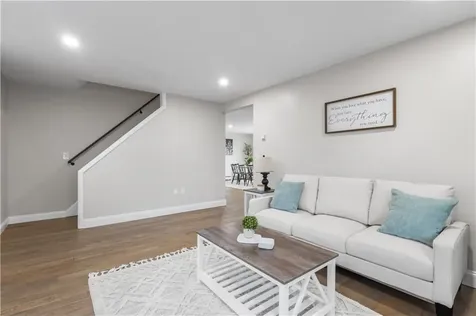 81 Kenyon Road Tiverton RI 02878