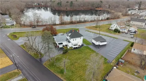 982 Warwick Avenue Warwick RI 02888