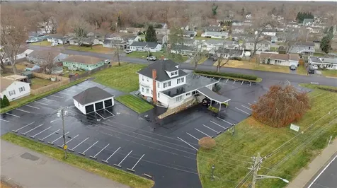 982 Warwick Avenue Warwick RI 02888