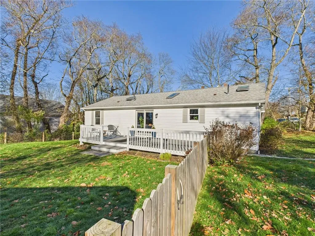 50 Steven Street Tiverton RI 02878