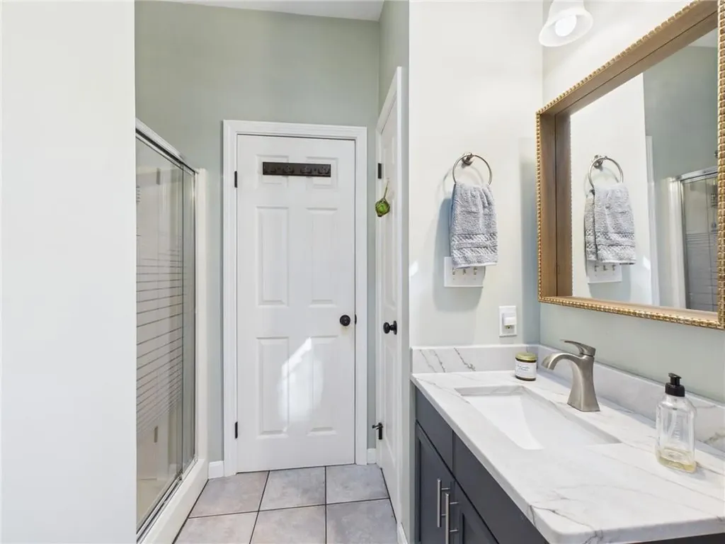 50 Steven Street Tiverton RI 02878