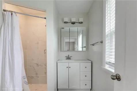 501 Sandy Point Avenue Portsmouth RI 02871