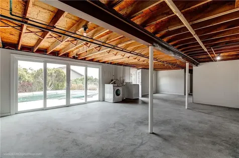 501 Sandy Point Avenue Portsmouth RI 02871