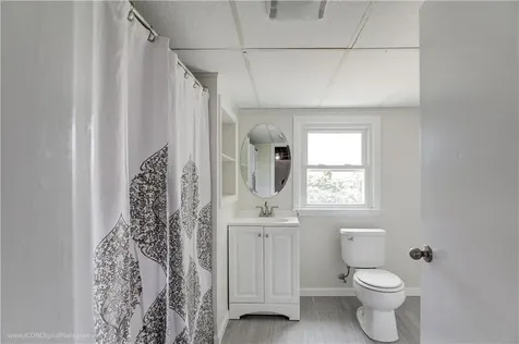 501 Sandy Point Avenue Portsmouth RI 02871