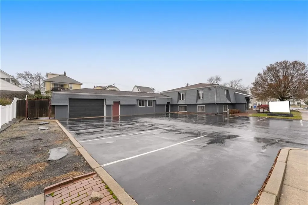 150 Burnside Street Cranston RI 02910