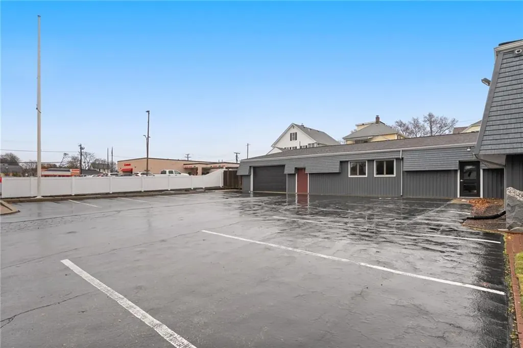 150 Burnside Street Cranston RI 02910