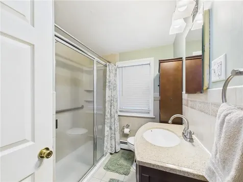 77 Fairfield Drive North Kingstown RI 02852