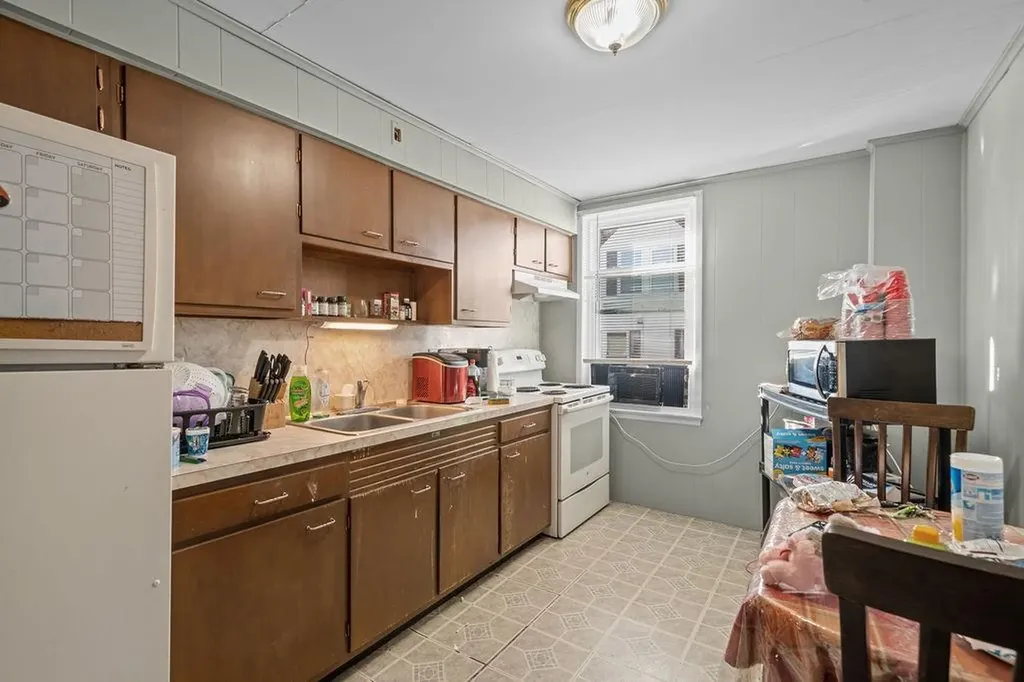 356 South Main Street Woonsocket RI 02895