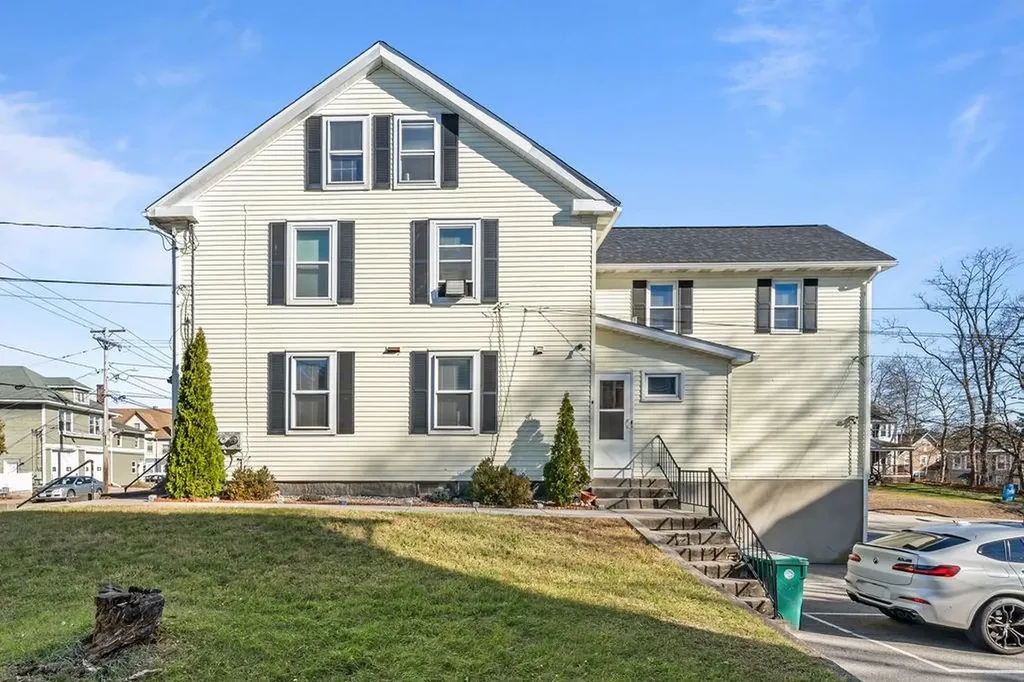 356 South Main Street Woonsocket RI 02895