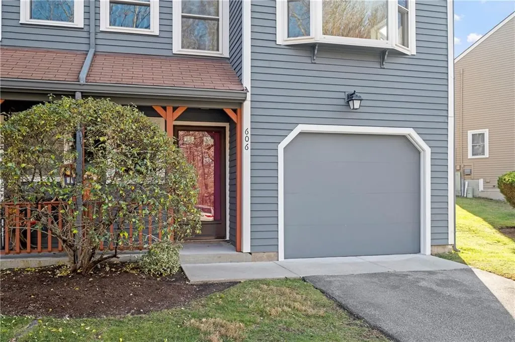 200 Heroux Boulevard Cumberland RI 02864