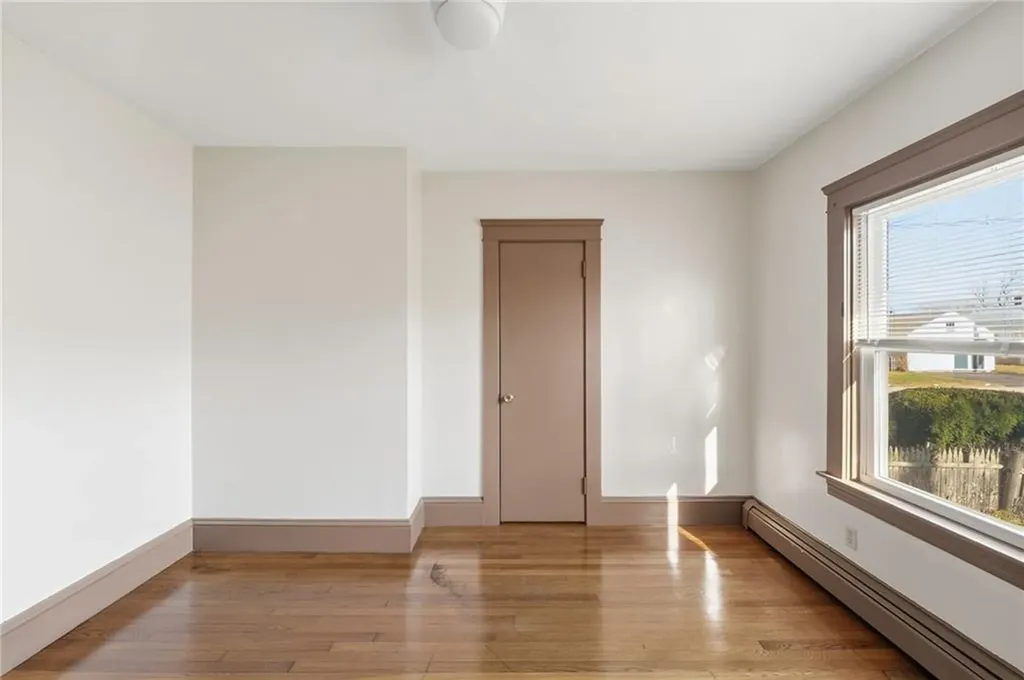 196 Harrison Avenue Warwick RI 02888