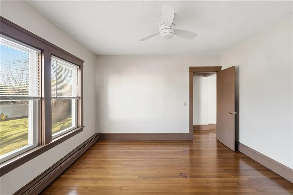 196 Harrison Avenue Warwick RI 02888