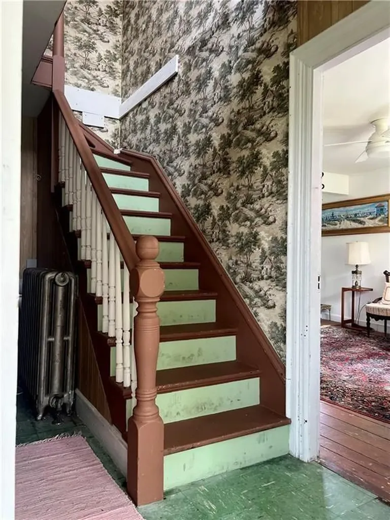 362 Bramans Lane Portsmouth RI 02871