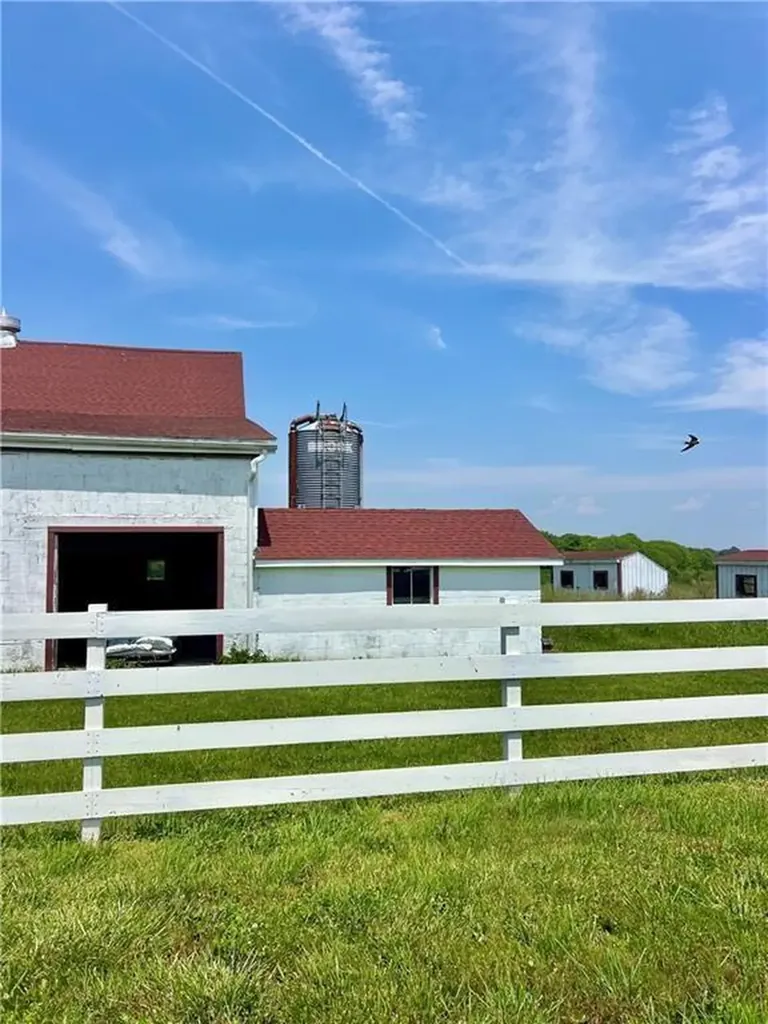 362 Bramans Lane Portsmouth RI 02871