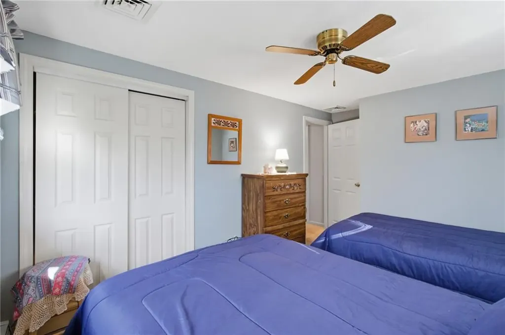 11 Wendy Lane South Kingstown RI 02879