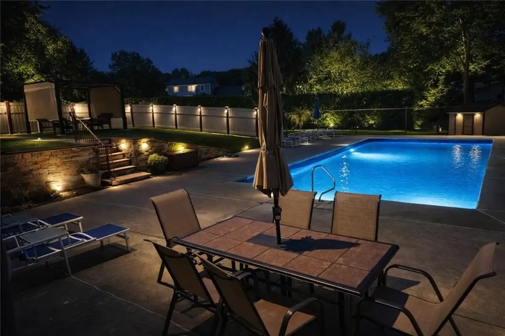 6 Christopher Drive Johnston RI 02919