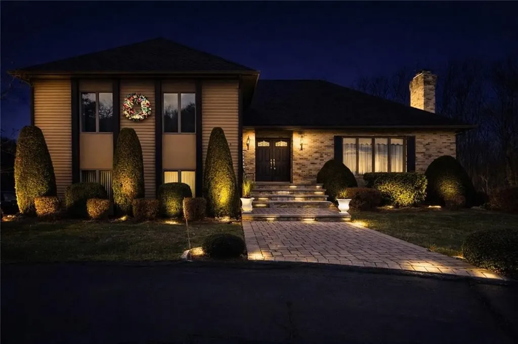 6 Christopher Drive Johnston RI 02919