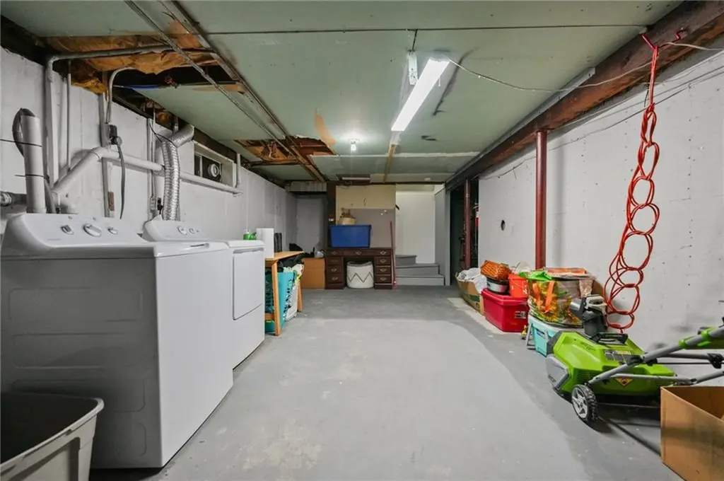 401 Lake Shore Drive Warwick RI 02889