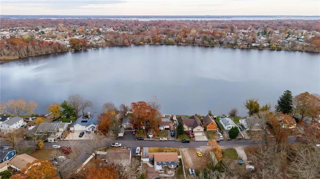 401 Lake Shore Drive Warwick RI 02889