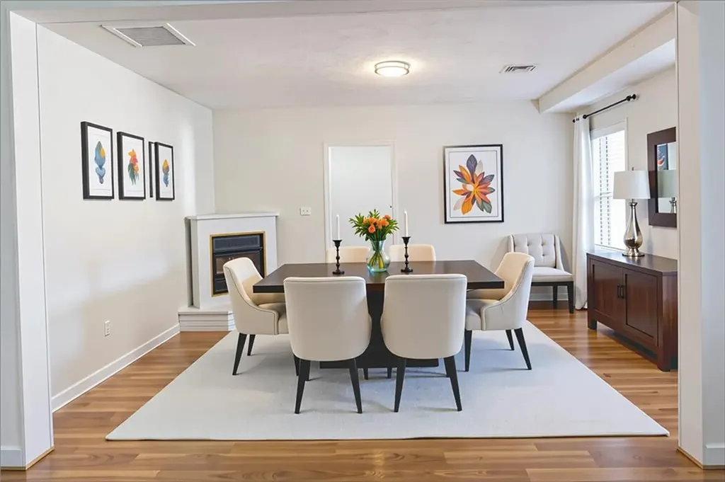 32 Sykes Street Warwick RI 02886