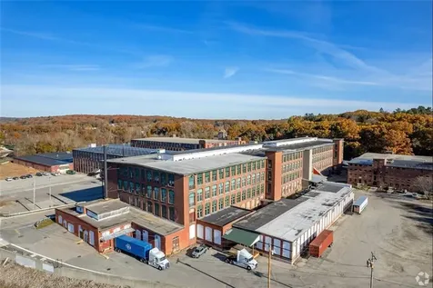 159 Singleton Street Woonsocket RI 02895